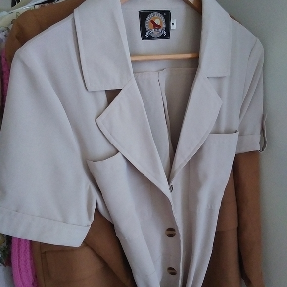 Mini button-up Camping Dress - Picture 2 of 4